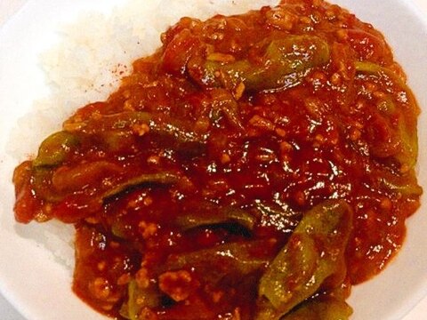 辛さピリピリ☆辛いししとうのキーマカレー